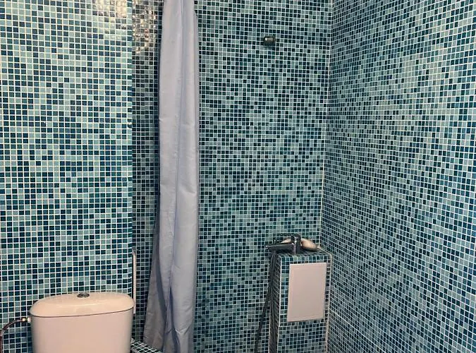 Gasthuis Canavan's Ravda