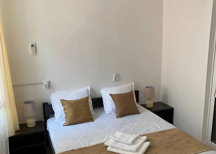 Canavan's Gasthuis Ravda