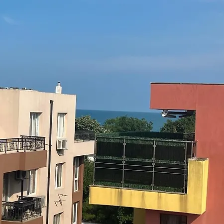Vendégház Хотел Canavan'S - Beach In 2 Minutes, Free Parking And Wifi 4*