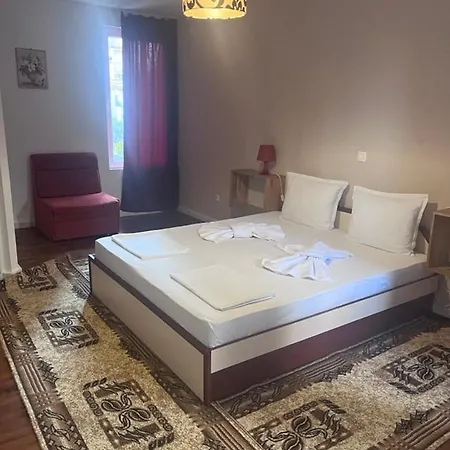 Хотел Canavan'S - Beach In 2 Minutes, Free Parking And Wifi 4*