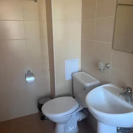 Vendégház Хотел Canavan'S - Beach In 2 Minutes, Free Parking And Wifi 4*