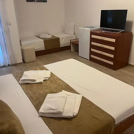 Хотел Canavan'S - Beach In 2 Minutes, Free Parking And Wifi