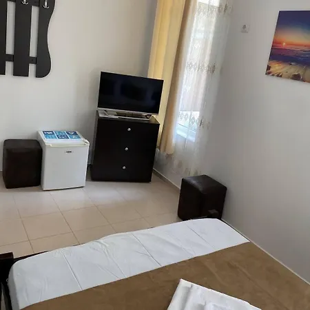 Хотел Canavan'S - Beach In 2 Minutes, Free Parking And Wifi Ravda