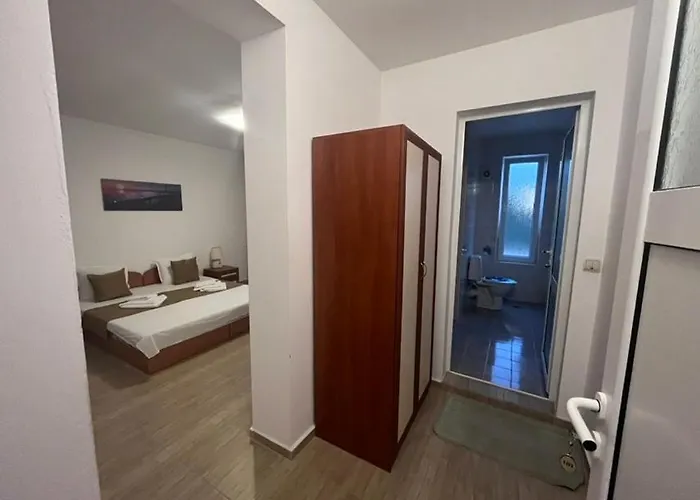 Penzion Canavan's Ravda