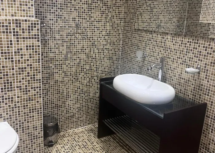 Canavan's Penzion Ravda